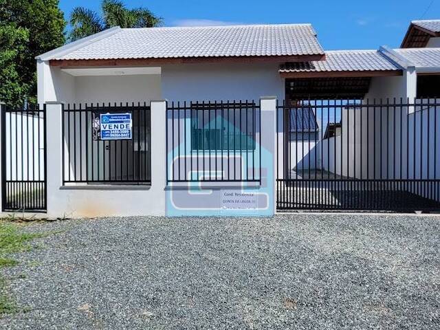 #27 - Casa para Venda em Barra Velha - SC